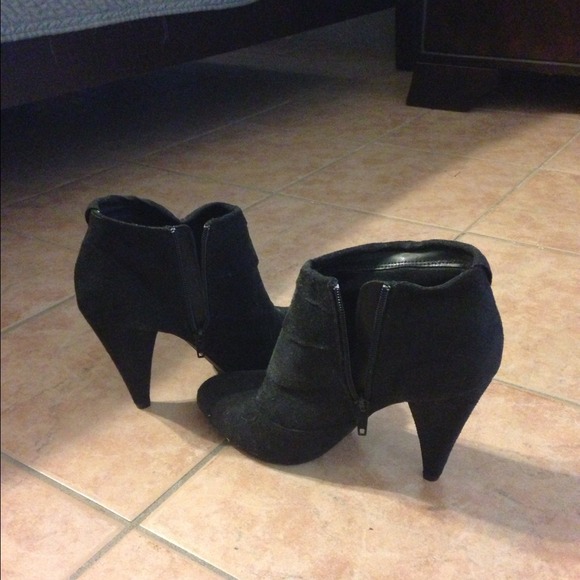 Fioni Shoes