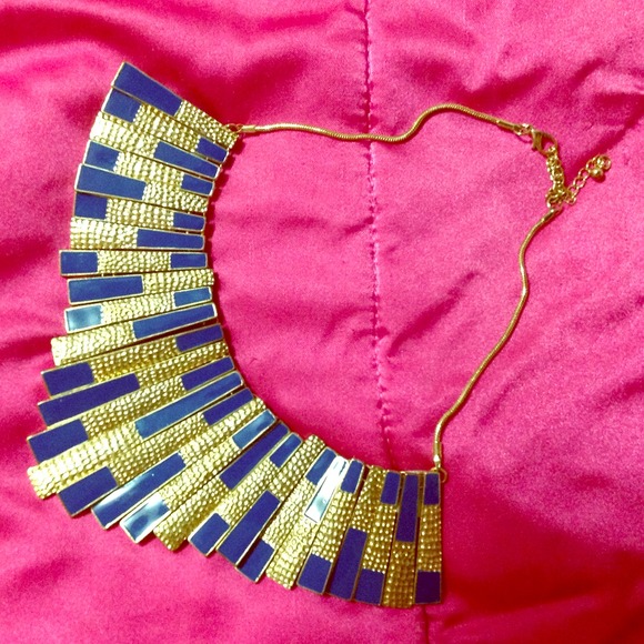 Cleopatra necklace