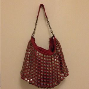 🌟 SOLD in bundle... Cute slouchy adjustable purse