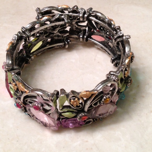 Bracelet - Picture 3 of 3