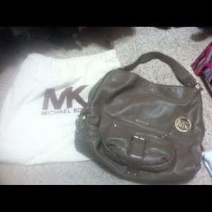 Michael Kors purse
