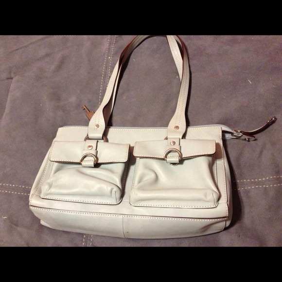 Limited addition baby blue fossil purse. - Picture 2 of 2