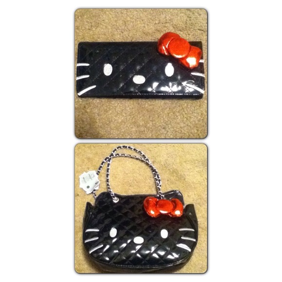 Hello Kitty purse and matching wallet