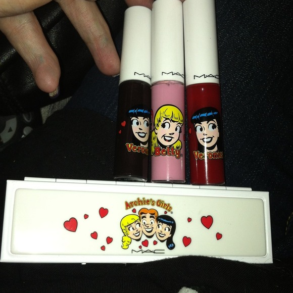 Other - HEY MAC LOVERS Betty & Veronica Archie MAC line!
