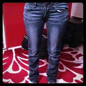 Cute denim jeans never worn!