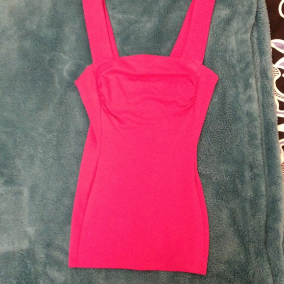 Express tank top