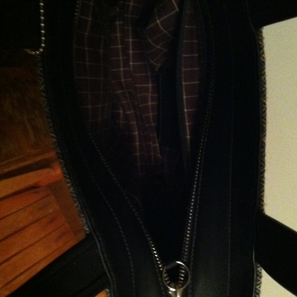 Authentic Coach handbag - Picture 3 of 4