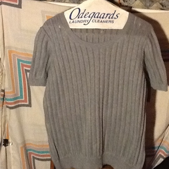 👚New Banana Republic shirt👚