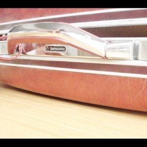 Retro Alert:Samsonite (matching) Suitcase (2 of 2)