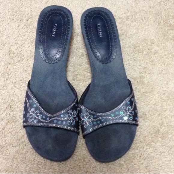 🚩 clearance 🚩  backless short heels w cute bling