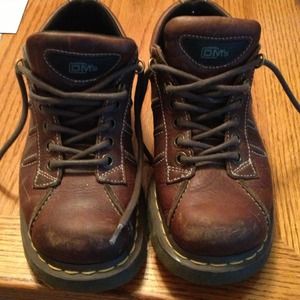Doc martins :) like new!!