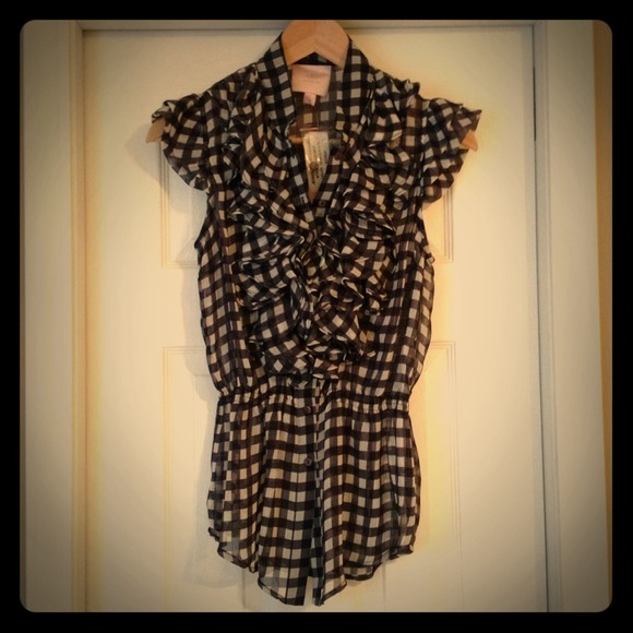 ❤RESERVED for shana14❤R&J Couture sheer ruffle top