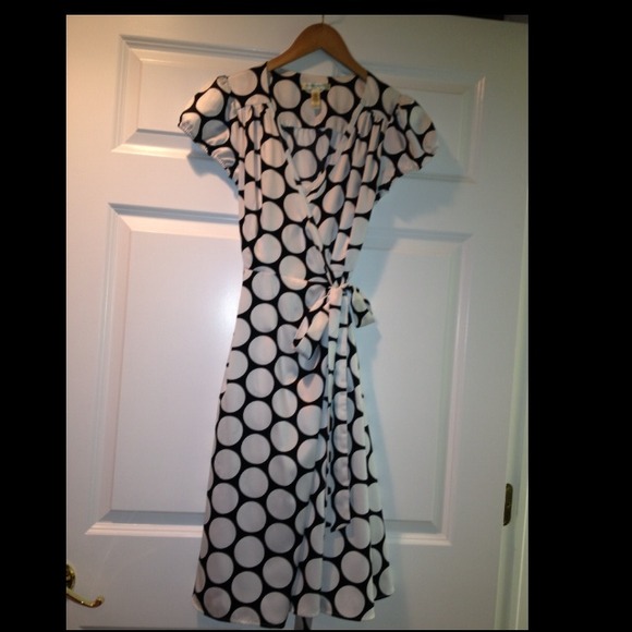 ❌Sold❌Banana Republic wrap dress