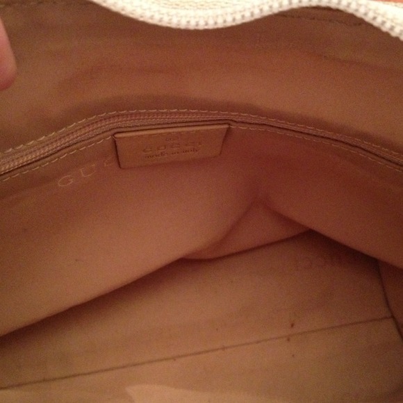 Additional pis of Gucci