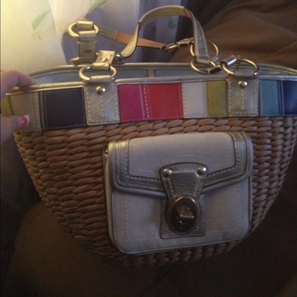 Reserved**Authentic coach large straw bag