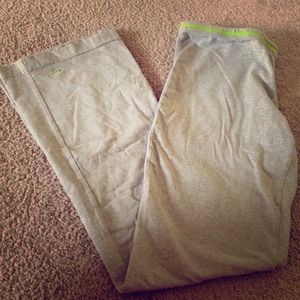 ✨Bundle✨Nike athletic pants