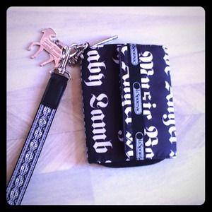 Love Angel Music Baby - Gwen Stefani for LeSpotsac