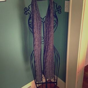 Grey knit scarf