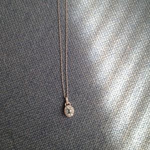 Pendant necklace