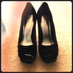 Jessica Simpson stilettos!