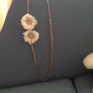 Flower necklace