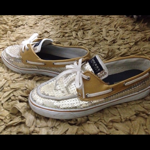 Gold Sperrys