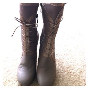 Fabulous boots/booties!