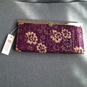 Purple flower clutch