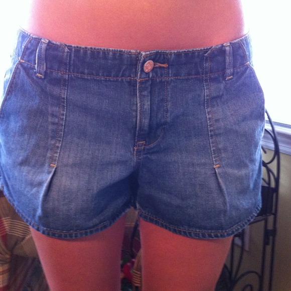 Old Navy jean shorts with pleat.
