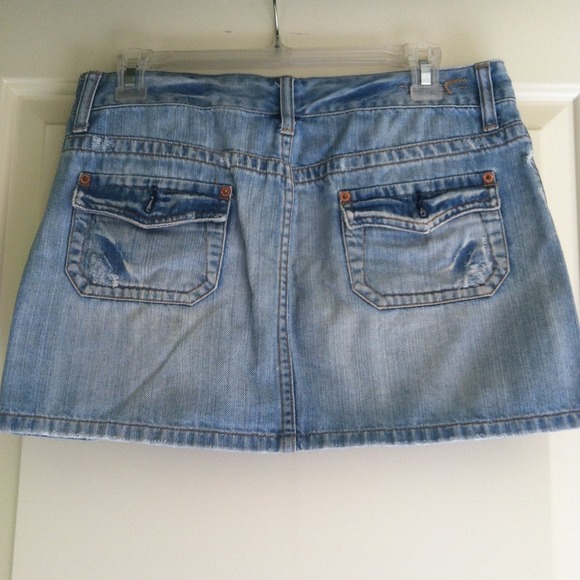 Denim skirt - Picture 2 of 2
