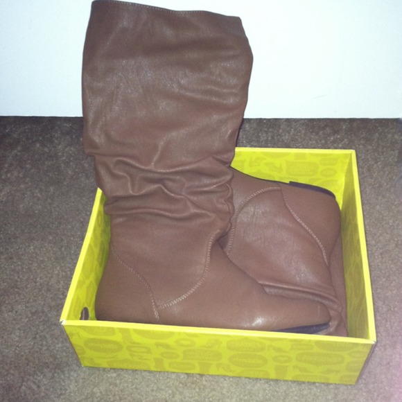 Never used boots