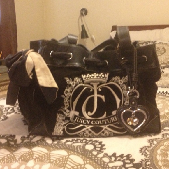 ***Juicy couture daydreamer bag