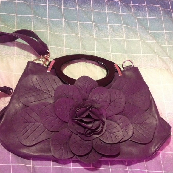 💜Reduced💜purple flower BAG!