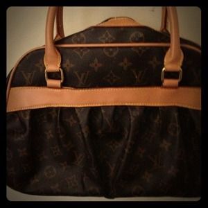 Louis Vuitton Purse