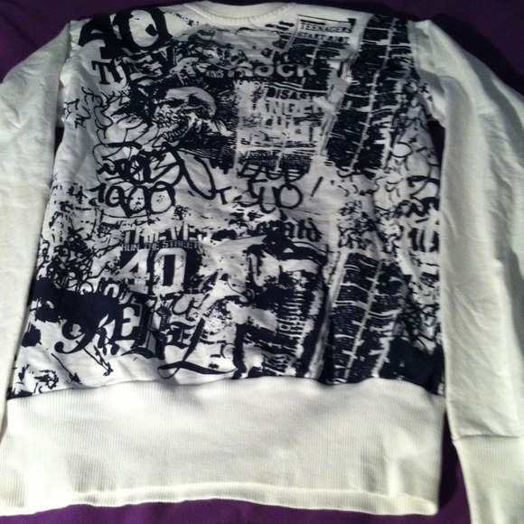 Sweater - Picture 2 of 2