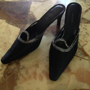 Karen Scott satin/rhinestone heels, sz 10