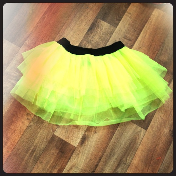 -SOLD-Neon yellow tutu