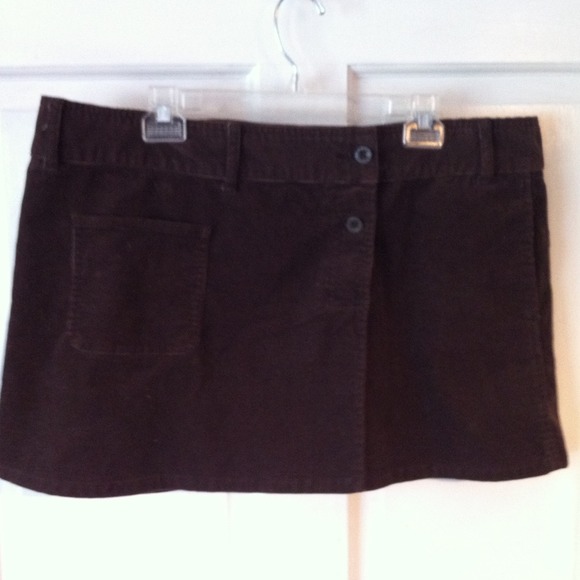 Old Navy brown corduroy mini skirt