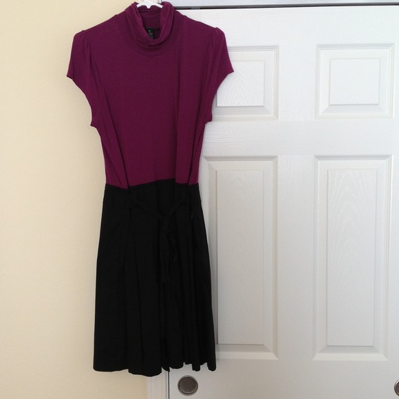 (SOLD) Black & Purple I-N-C Dress