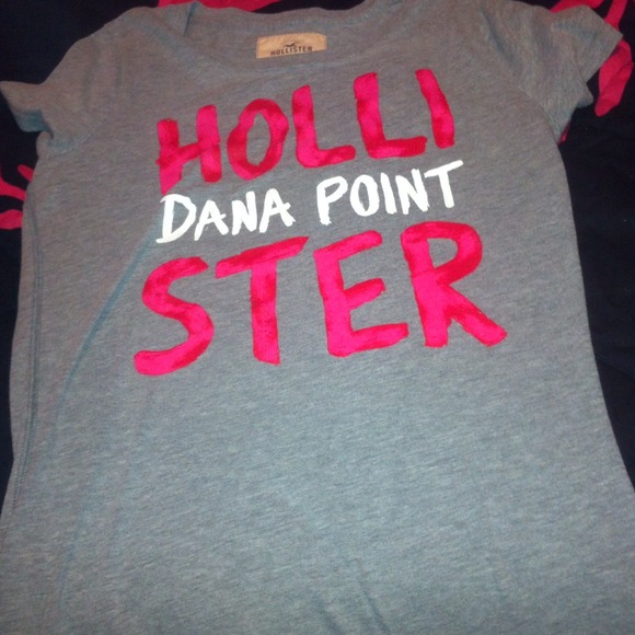 Hollister shirt
