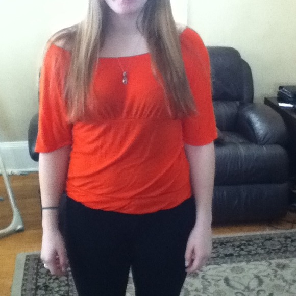 Orange top