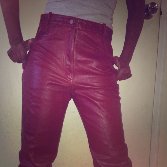 ✖️✖️✖️SOLD Vintage merlot colored leather pants
