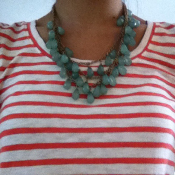 Jade stone necklace - Picture 2 of 2