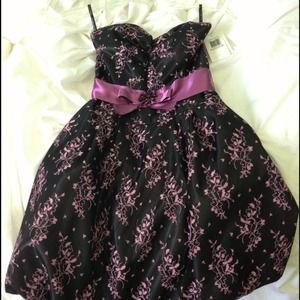 Jessica McClintock Purple and Black Formal Dress