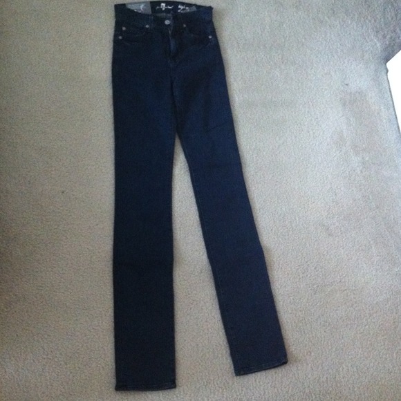 SOLD!Seven Jeans high waisted straight leg size 23