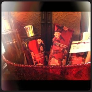 Bath & Body Works!!! Gift Set..Brand New..with tag