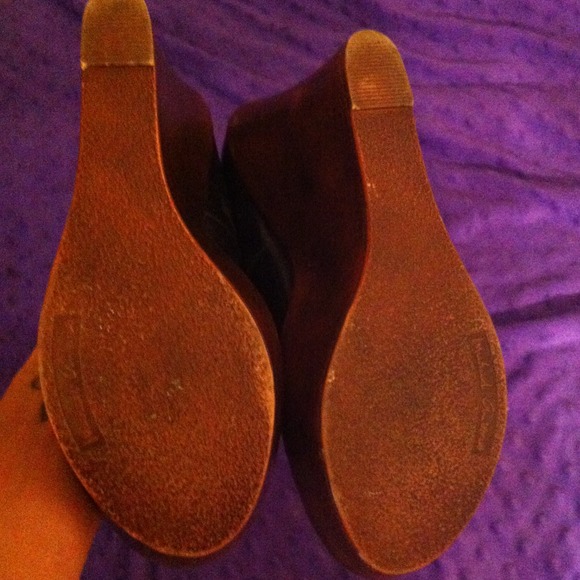 Love my michael Antonio wedges got them in Fl!! - Picture 3 of 4