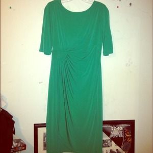 Kelly green dress!