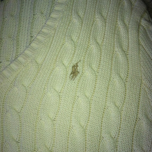 Cable knit sweater - Picture 2 of 2