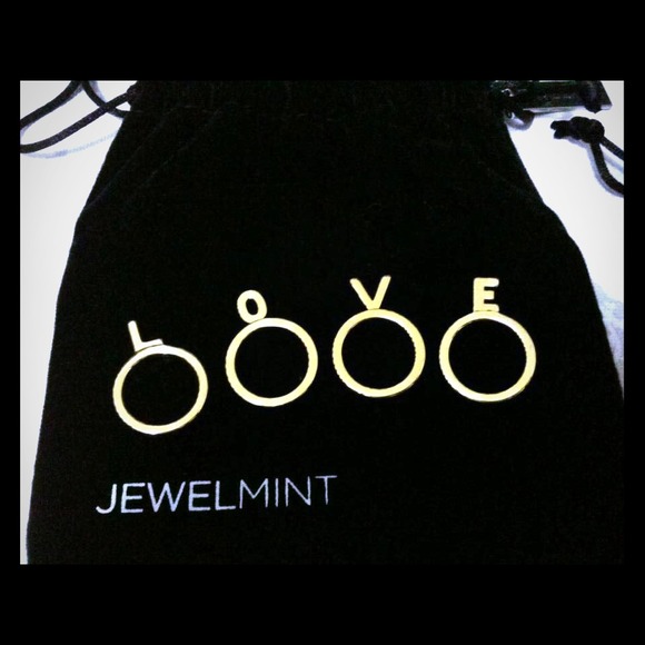 Jewelmint Love Rings size 6